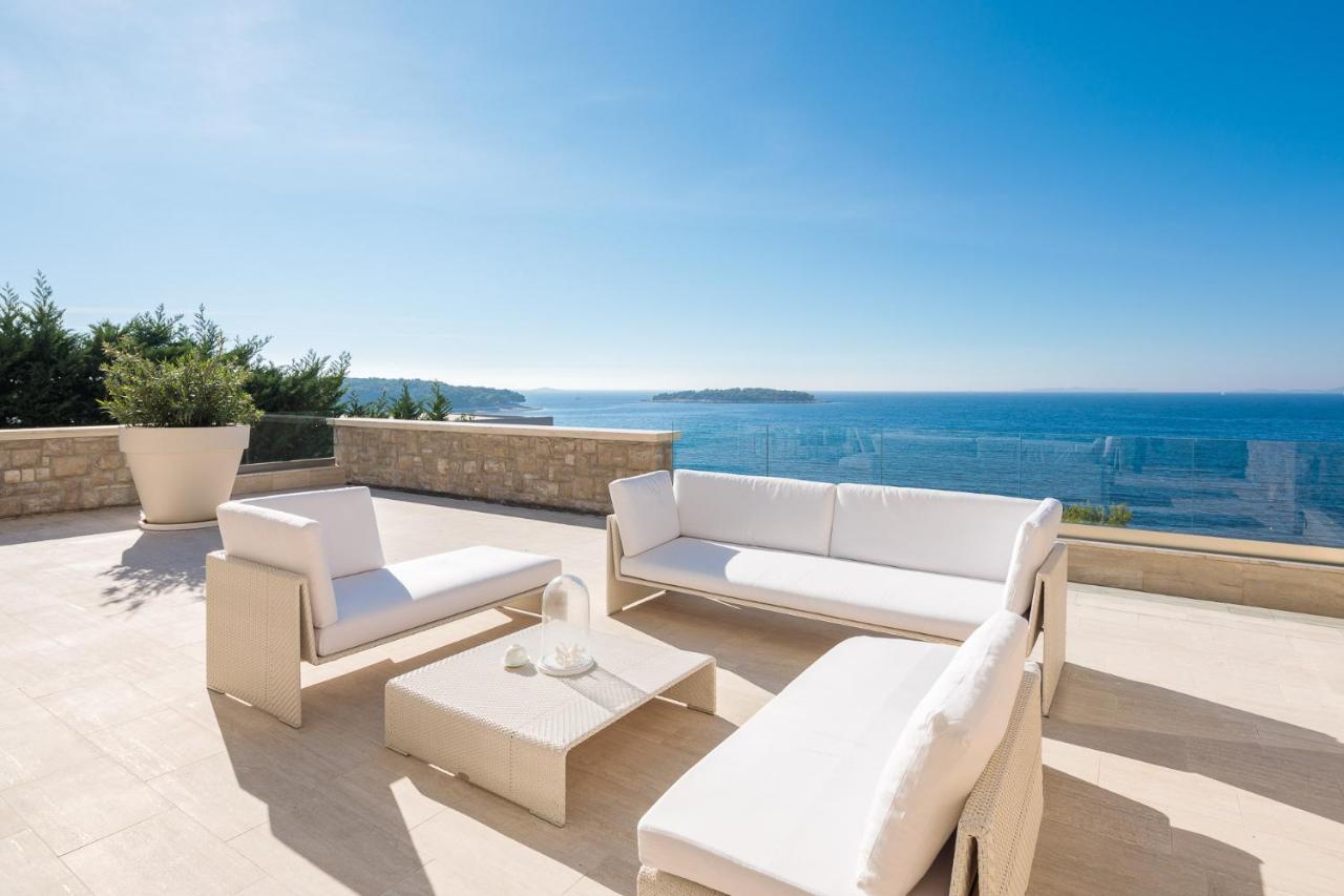 Luxury Seafront Villa Primosten Glamour With Private Pool, Sauna And Gym At The Beach In Primošten Exteriör bild