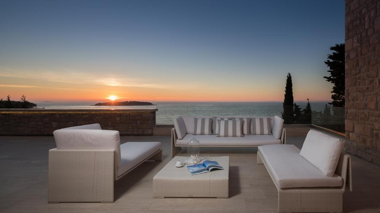 Luxury Seafront Villa Primosten Glamour With Private Pool, Sauna And Gym At The Beach In Primošten Exteriör bild