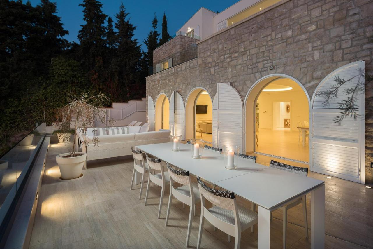 Luxury Seafront Villa Primosten Glamour With Private Pool, Sauna And Gym At The Beach In Primošten Exteriör bild